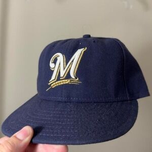 Navy blue Milwaukee Brewers baseball cap